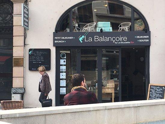 La Balancoire by la Bicyclette rose